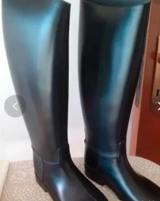 Stivali alti di gomma come nuovi- n.36