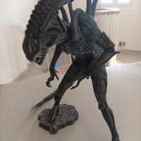 Personaggio alien 22 cm