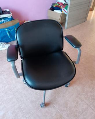 Poltrona  ICO Parisi anni 60