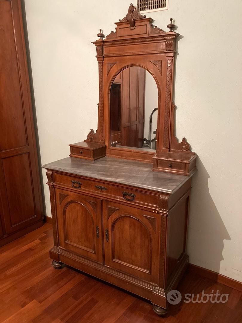 Antica credenza con specchiera, primi '900 Arredamento e Casalinghi