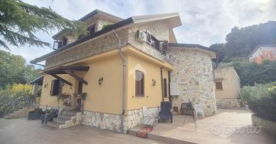 VILLA SINGOLA A MONREALE