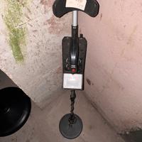 Metal detector md1006