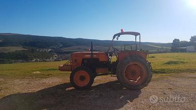 Ttrattore agricolo OM615