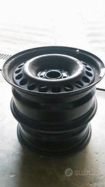 Cerchi in ferro per VW Golf 16