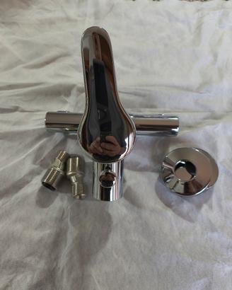 Rubinetto monocomando