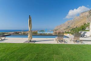 Villa bifamiliare Capaci