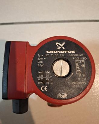 Circolatore pompa Grundfos UPS 15-50