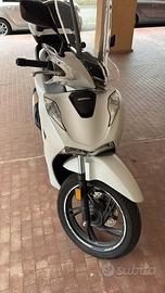 HONDA SH 150 2025