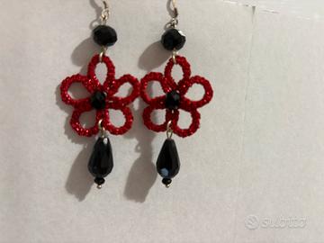 Stock di 16 paia di orecchini in chiacchierino