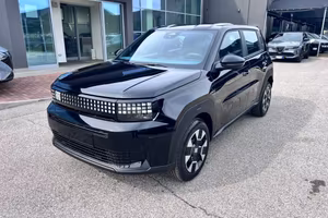 FIAT Grande Panda 1.2 Hybrid 110 CV S&S Icon / P