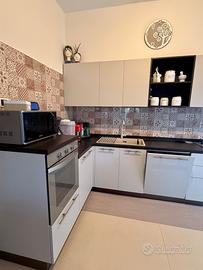 Cucina STOSA Angolare 3,27x1,86m - 2 anni di vita