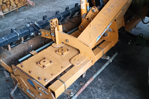 Erpice rotante alpego, sollevatore, coltivatore