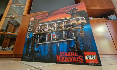 Lego Stranger Things Il sottosopra 75810