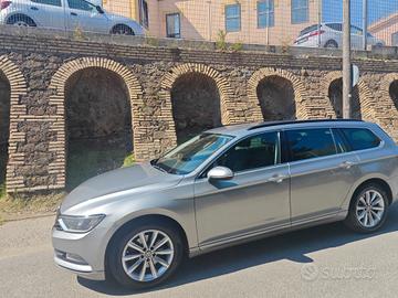 Volkswagen Passat 2.0 TDI DSG BlueMotion Technolog