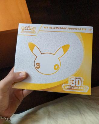 ETB Pokemon 30th anniversario 