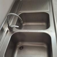 atrezzature x ristorante e pizzeria.