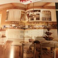 Cucina Berloni, mod. Nuvola color crema