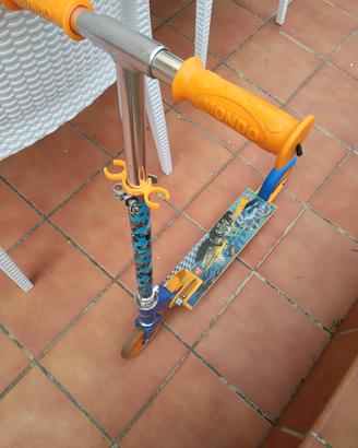 Monopattino bambino Hot Wheels