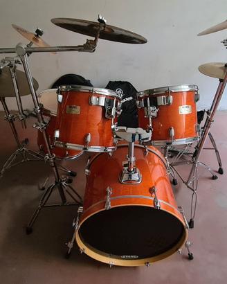 Batteria Mapex serie M con piatti, aste e borse co