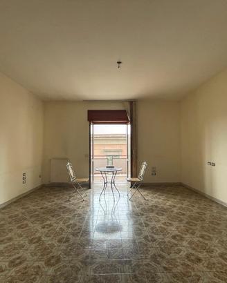 Ampio appartamento frattamaggiore
