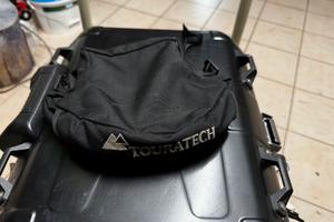 Borsetta sotto portapacchi toutatech per bmw