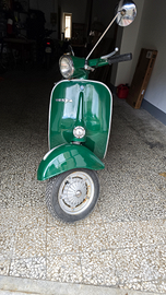 Vespa primavera 125