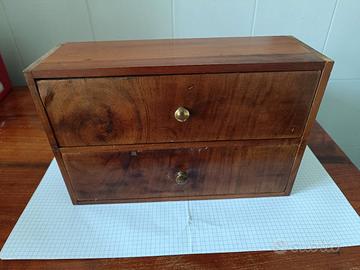 Vecchia scatola porta sigari 