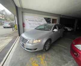 Volkswagen Passat 2.0 TDI DPF Var. Highline