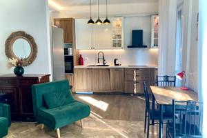 Bilocale nuovo - Centro Como, possibilità box