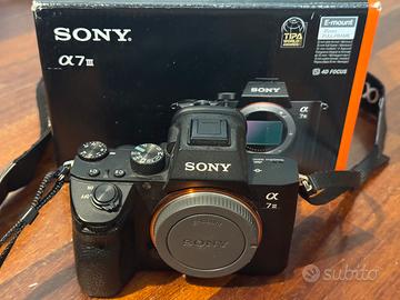 Mirrorless Sony Alpha A7III