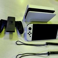 Nintendo Switch Oled +Giochi+ Accessori
