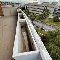 Vasi fioriere in cemento anche pensili