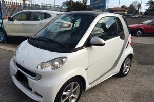 Smart ForTwo 1000 52 kW MHD coupé pure
