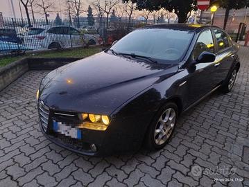 ALFA ROMEO 159 1.9 JTDm Distinctive 84000 KM! 1