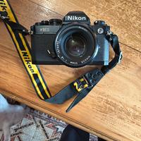 Fotocamera manuale Nikon FM2