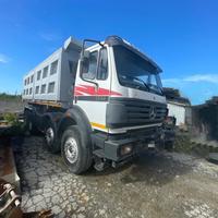 Mercedes 4 Assi SK cassone ribaltabile trilaterale