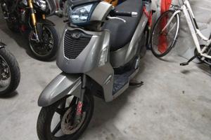 Scooter Kimko People 200i