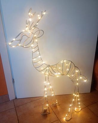 Renna in ferro con luci