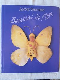 Libro Bambini in fiore di Anne Geddes