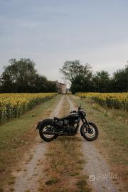 Royal Enfield Classic 350 Stealth Black