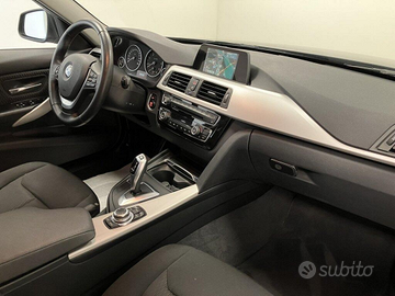 BMW 318d blu metallizzato