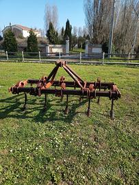 attrezzatura agricola estirpatore 