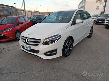 MERCEDES-BENZ B 180 d Automatic Sport