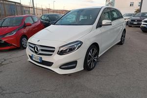 MERCEDES-BENZ B 180 d Automatic Sport