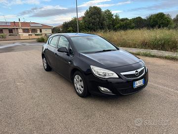Opel Astra 1.4 16V Twinport 5 porte Enjoy
