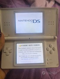 Nintendo DS + 3 VIDEOGIOCHI ORIGINALI