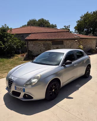 Alfa Romeo Giulietta 1.6 MTJ 105CV BELLA NUOV DIVE