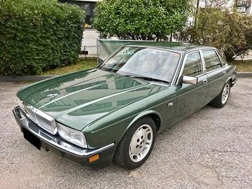 Jaguar XJ 40 Sovereign 3.6 - ASI con CRS -
