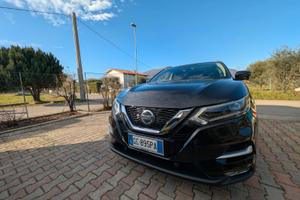 Nissan Qashqai 1.3 DIG-T N-Connecta 140 CV – Full 