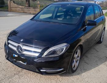 Mercedes B 200 CDI PREMIUM MOTORE MERCEDES
